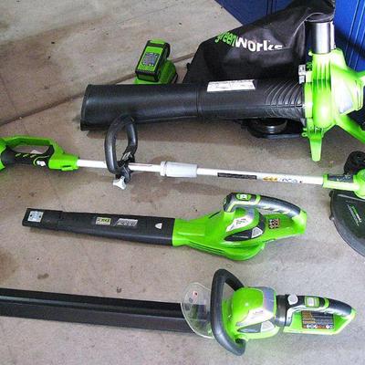 Greenworks 40V Cordless String Trimmer - Vacuum - Blower and Hedge Trimmer with Battery & Charger