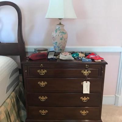 Kittinger nightstand $1,195
21 X 18 X 30"
2 available