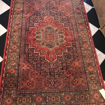 rug $495
72 X 47"