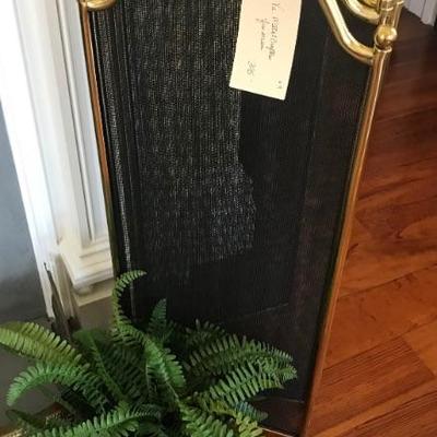 Va. Metal Crafters firescreen $395