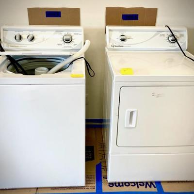 SPEED QUEEN WASHER AND GAS DRYER