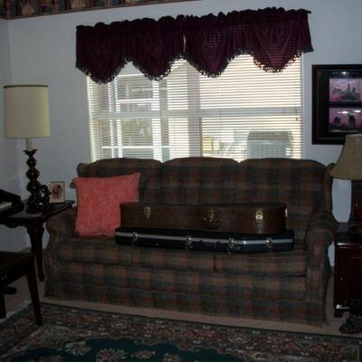 Lazy Boy Plaid Sleeper Sofa