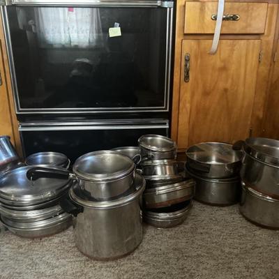 Revere copper bottomed set of pot and pans! 