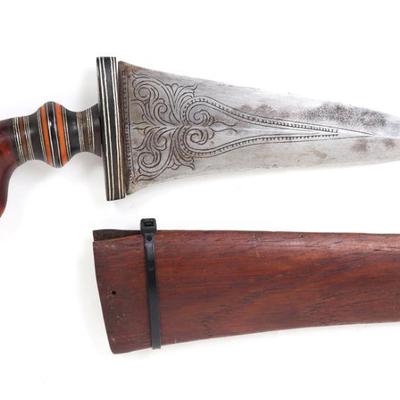 https://www.liveauctioneers.com/catalog/334859_antique-firearms-edged-weapons-and-jewelry/