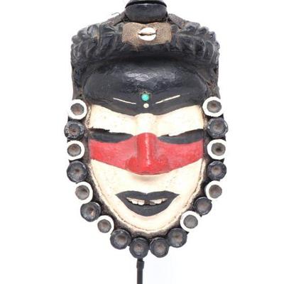 https://www.liveauctioneers.com/catalog/334859_antique-firearms-edged-weapons-and-jewelry/