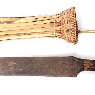 https://www.liveauctioneers.com/catalog/334859_antique-firearms-edged-weapons-and-jewelry/