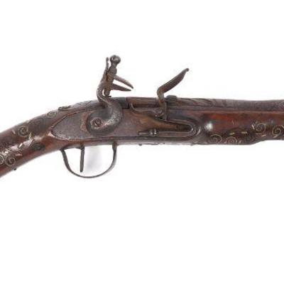https://www.liveauctioneers.com/catalog/334859_antique-firearms-edged-weapons-and-jewelry/