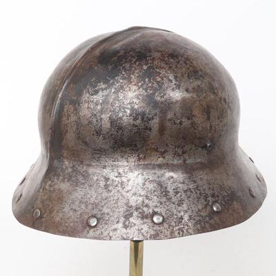 https://www.liveauctioneers.com/catalog/334859_antique-firearms-edged-weapons-and-jewelry/