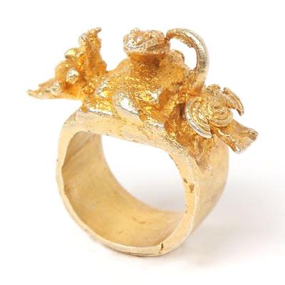 https://www.liveauctioneers.com/catalog/334859_antique-firearms-edged-weapons-and-jewelry/