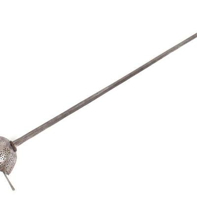 https://www.liveauctioneers.com/catalog/334859_antique-firearms-edged-weapons-and-jewelry/