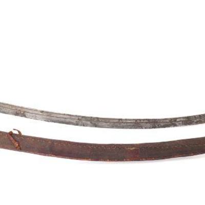 https://www.liveauctioneers.com/catalog/334859_antique-firearms-edged-weapons-and-jewelry/