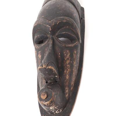 https://www.liveauctioneers.com/catalog/334859_antique-firearms-edged-weapons-and-jewelry/