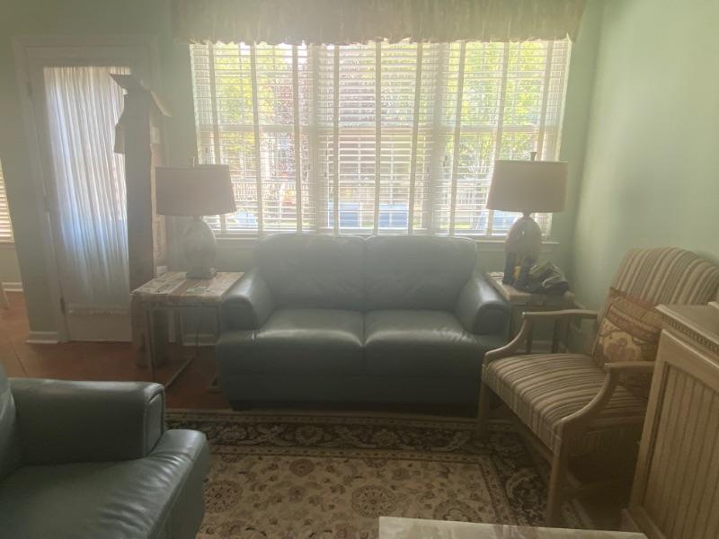 McKenzie Estate Sales & Auctions(Barnegat The Mirage)