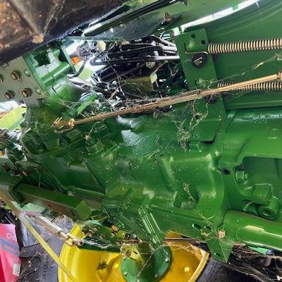 John Deere 2003 990 diesel 4x4 with loader only 23 original hours