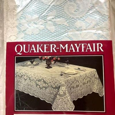 NIP Vintage 60" x 92" Tablecloth
