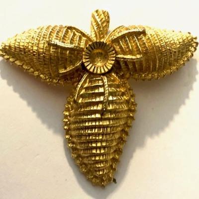 Vintage Pin Brooch Jewelry