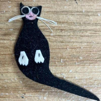 Hand Made Felt Cat Book Mark
