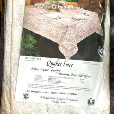 NIP 70" x 108" Oblong Tablecloth
