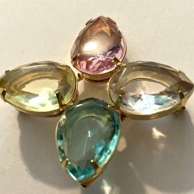 Vintage Pin Brooch Jewelry
