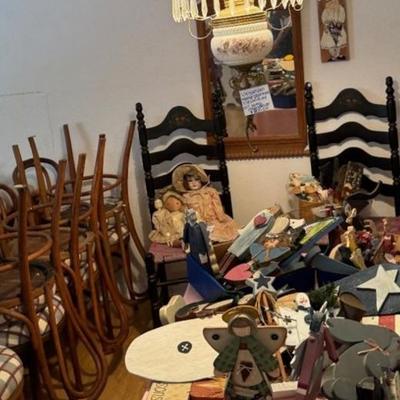 Estate sale photo