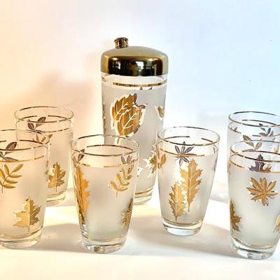 Several lots of Libbey Golden Foliage glassware in this sale