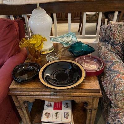 Ashtray collection, organ music