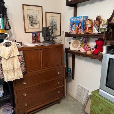 Modern by Morris chest
