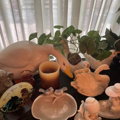 Decoratives 