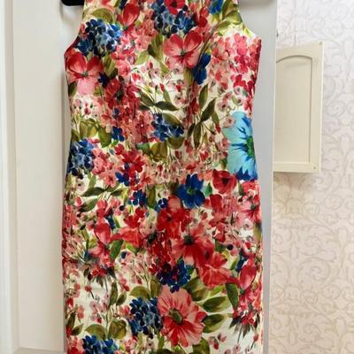 Women’s designer clothing—sizes 2-6—Burberry, St John, Worth, Carlisle, J. McLaughlin, and more
