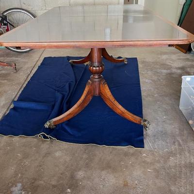 Rectangular dining table with 2 leaves, mahogany top with fruitwood marquetry border