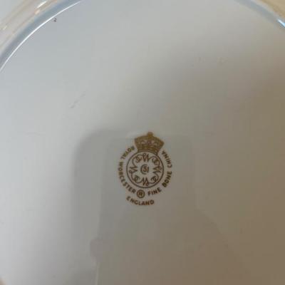 Royal Worcester C1393 porcelain dinnerware
11 dinner plates
11 salad plates
11 dessert plates
12 cups and saucers
12 cream soups and saucers