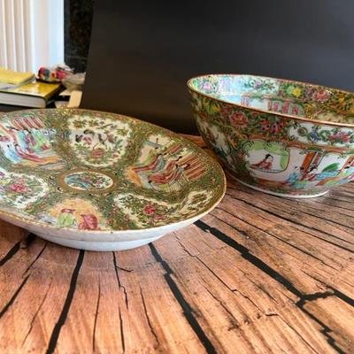 assorted pieces of 19th century Rose Medallion Chinese export porcelain