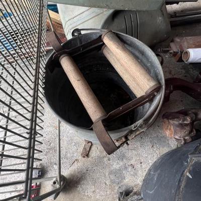 Vintage Wash bucket