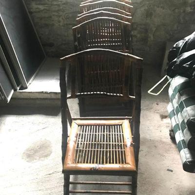  SET OF 10 FOLDING BAMBOO CHairs