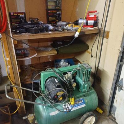 Air compressor 
