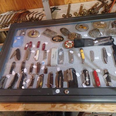 Pocket knives and survival tools