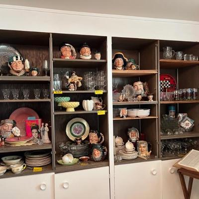 DINING ROOM WALL