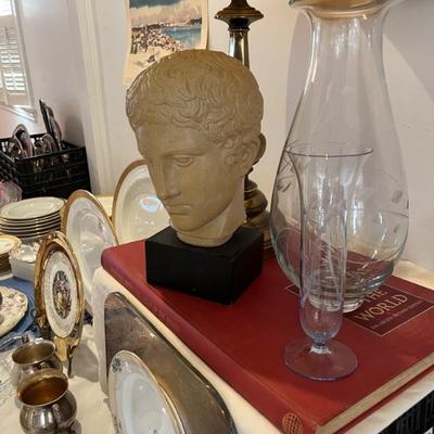 GREEK STATUE