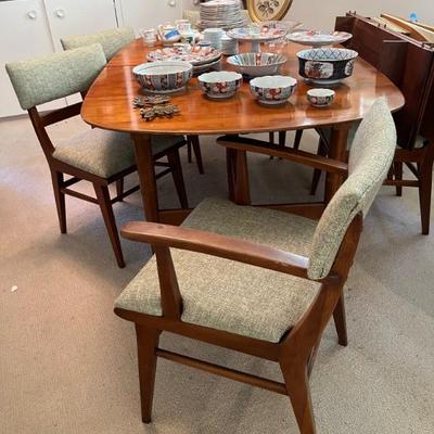 WILLETS ARM CHAIR
