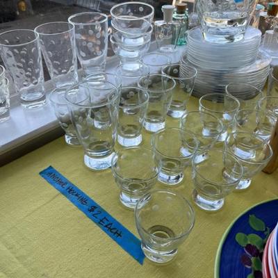 ANCHOR HOCKING DOT GLASSWARE