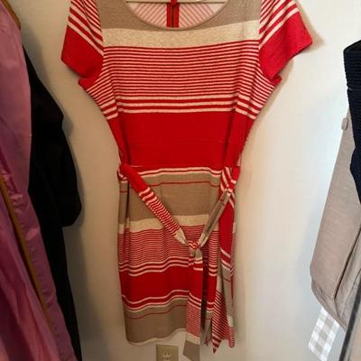 VINTAGE DRESS