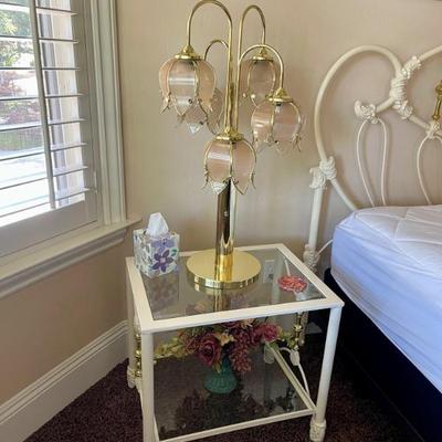 Side tables and mcm lamps ;we have 2 ! 