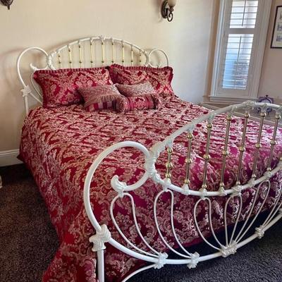 Guest room bed  CAL KING