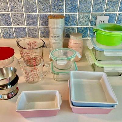 Lot 008-K: Food Prep and Storage Assortment
