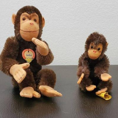 Lot 042-ER: Vintage Steiff Pair of Monkeys