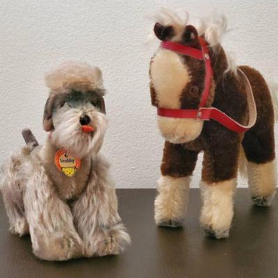 Lot 039-ER: Vintage Steiff Horse & Dog