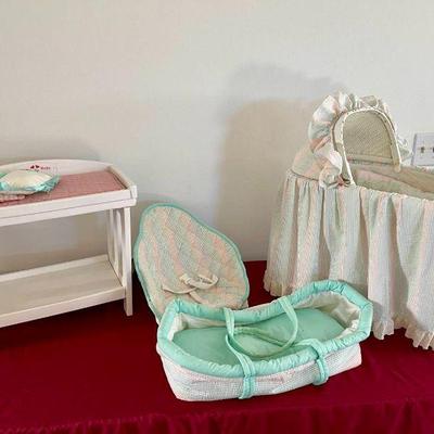 Lot 030-ER: Baby Doll Furniture & Accessories