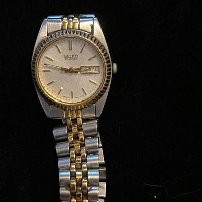 Lot 081-J: Seiko Women’s Watch