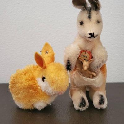 Lot 044-ER: Vintage Steiff Kangaroo & Bunny