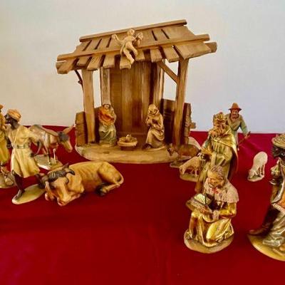 Lot 023-ER: Vintage Anri Nativity Scene